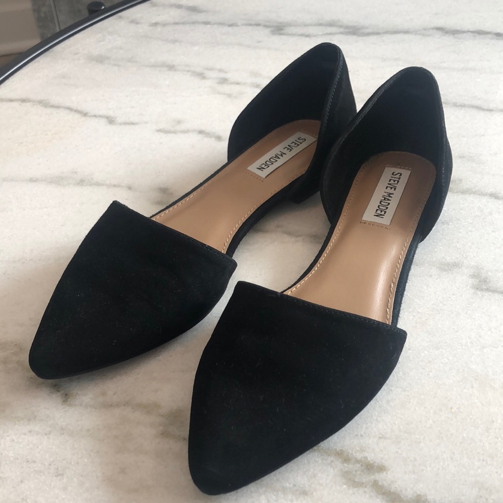 Steve Madden Black Flats